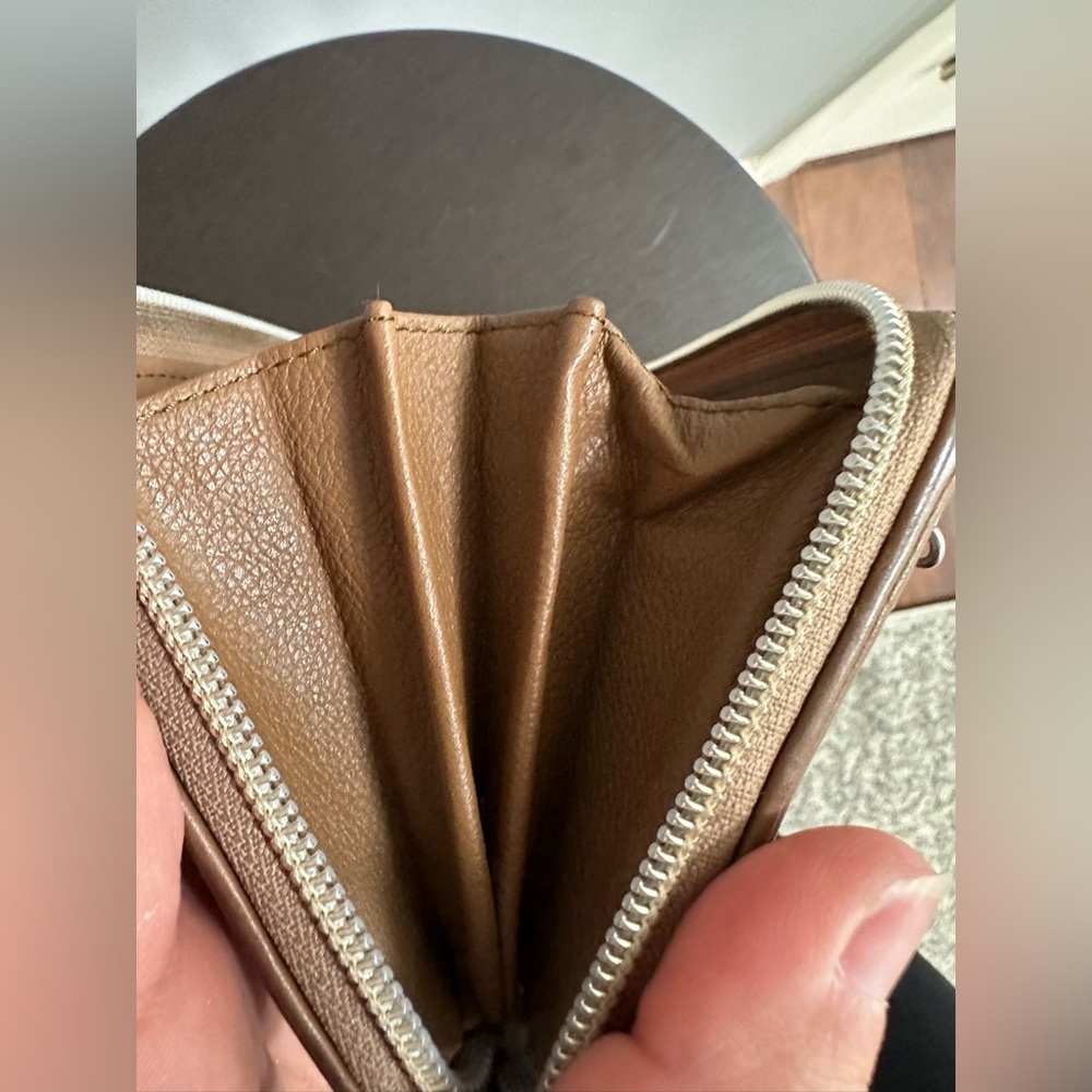 💙See by Chloe Leather Long Wallet Zippy Wallet - Pre-loved - Picture 14 of 16